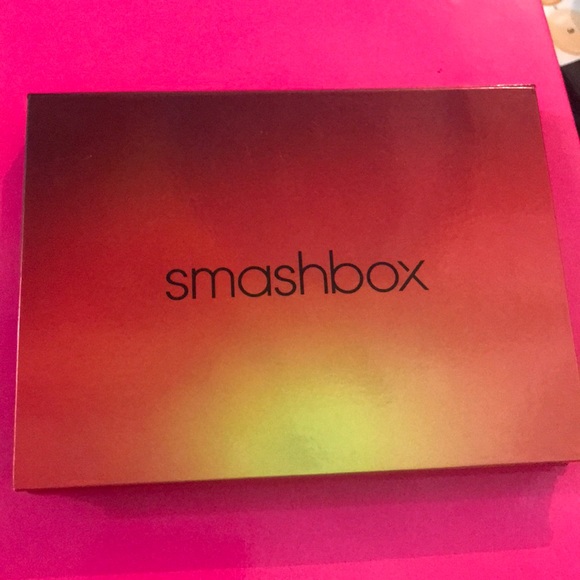 Hardly used smashbox face palette - Picture 4 of 6